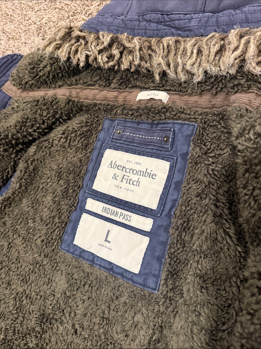 Abercrombie jacket - Picture 11 of 13